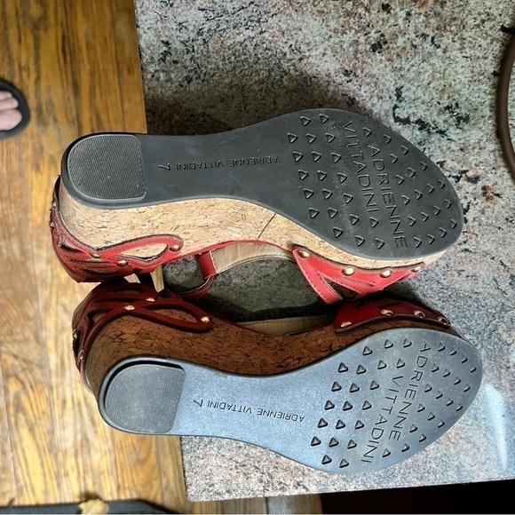 ADRIENNE Vittadini Red Cork Wedge Sandals Size 7 - Picture 7 of 9